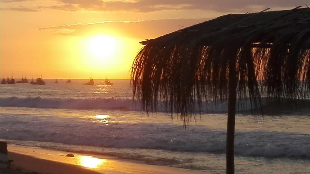 Punta Ballenas Mancora Lodge 外观 照片