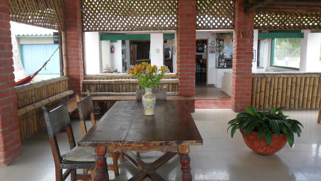 Punta Ballenas Mancora Lodge 外观 照片