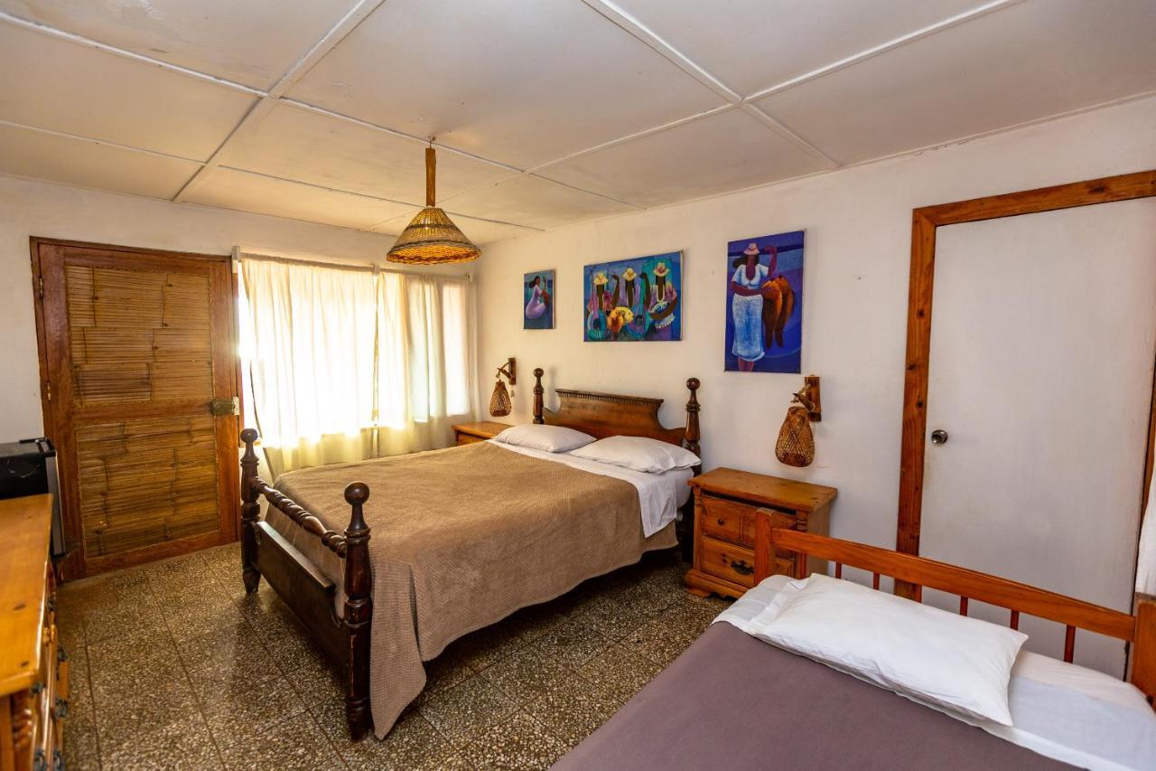 Punta Ballenas Mancora Lodge 外观 照片